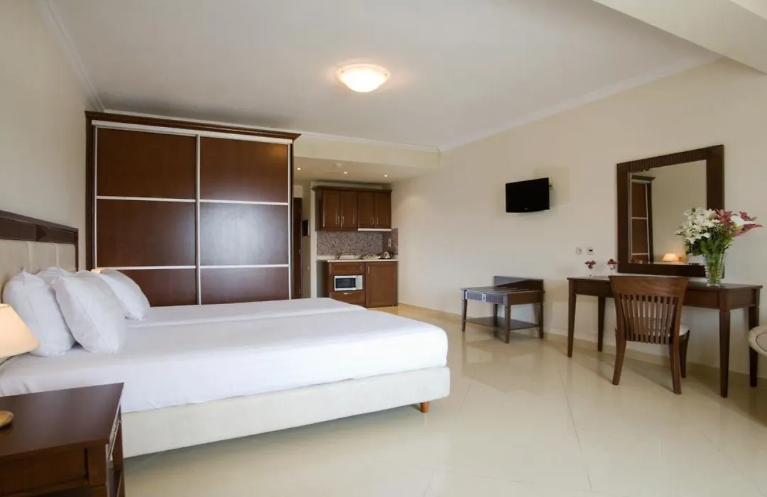 Royal Nidri Hotel & Apartments-1