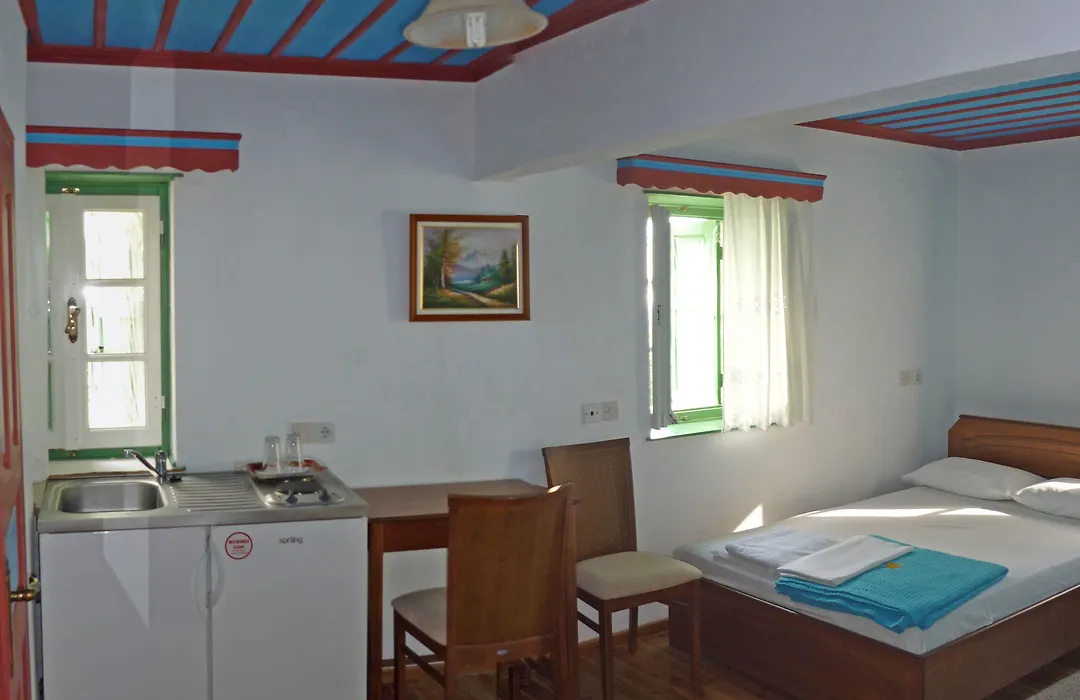 Guesthouse Iro-1