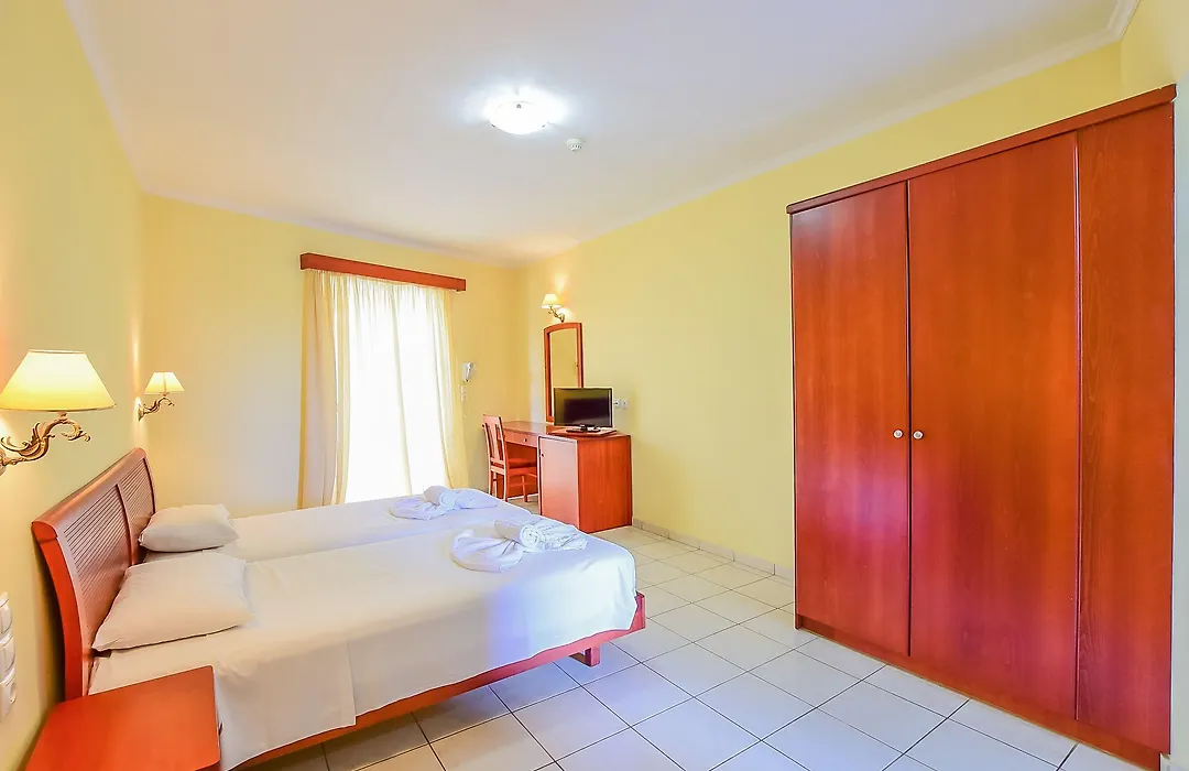 Timos Hotel-1