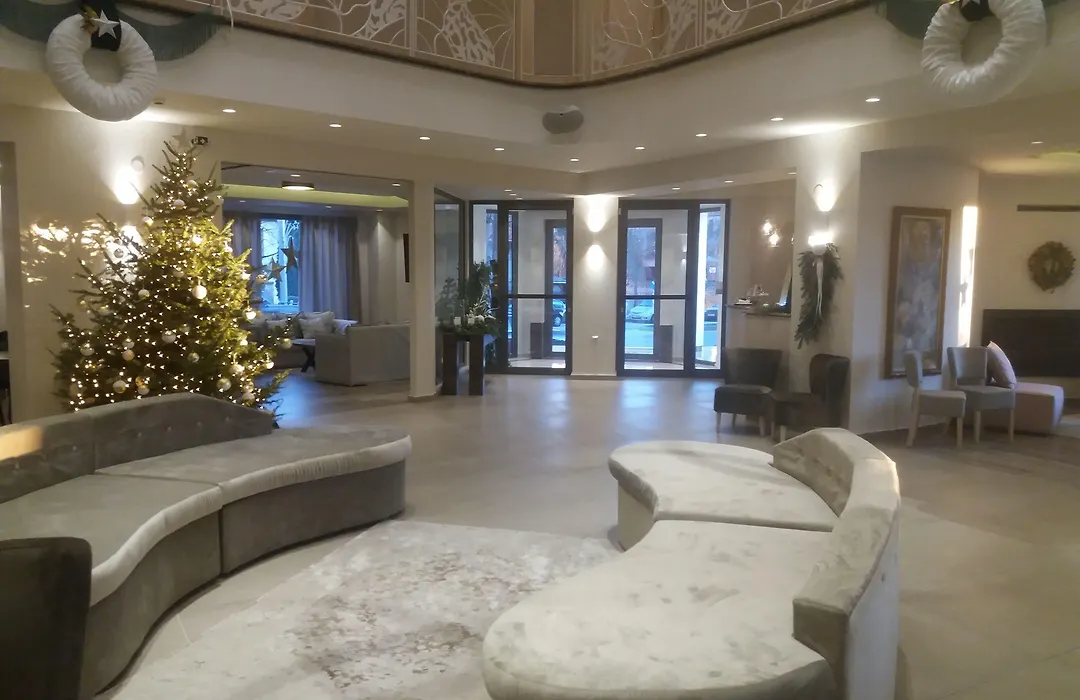 Emerald Suites-1