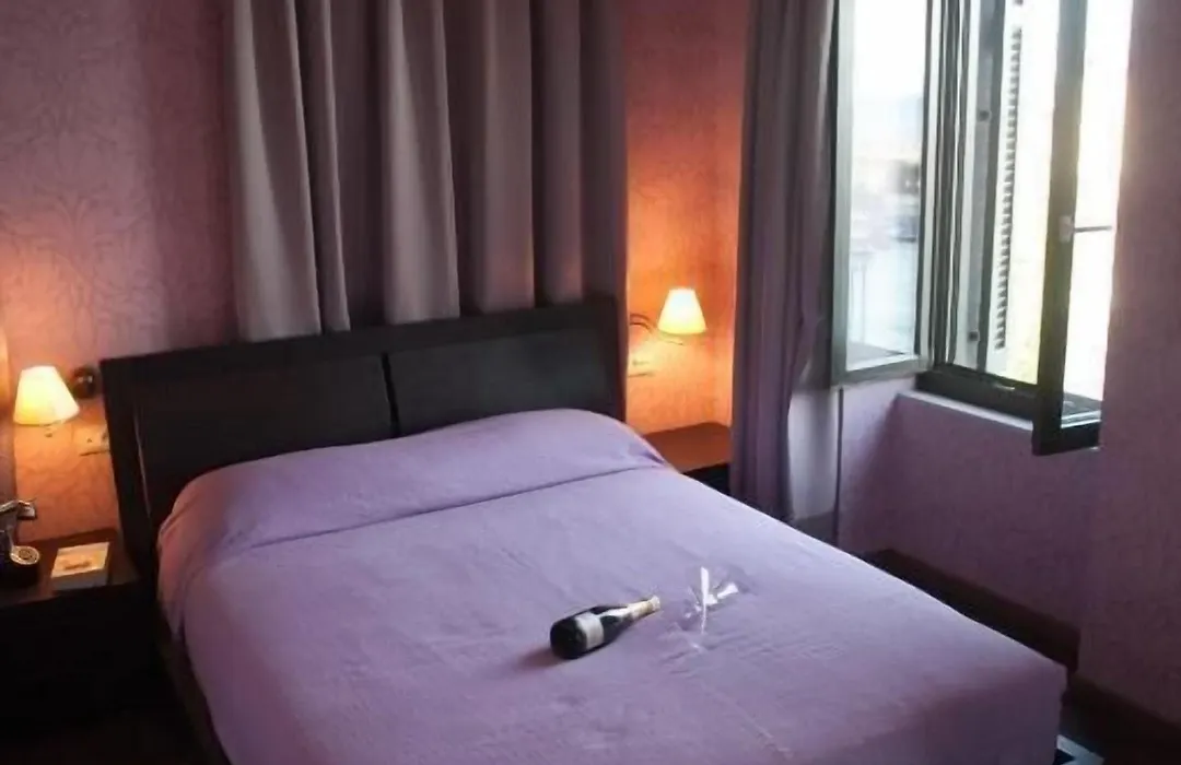 Spon Boutique Hotel-1