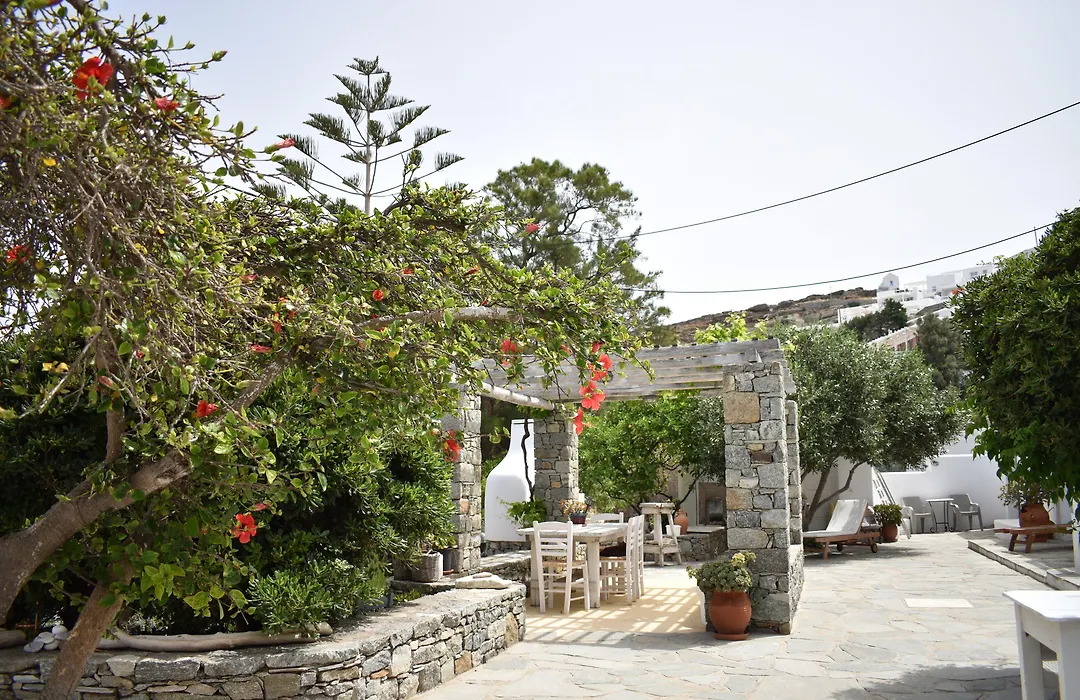 Andriani'S Guest House-1