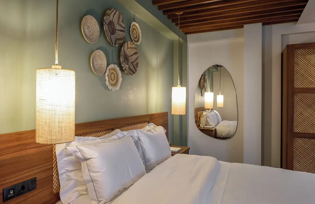 Amyntas Seafront Hotel - Adults Only-1