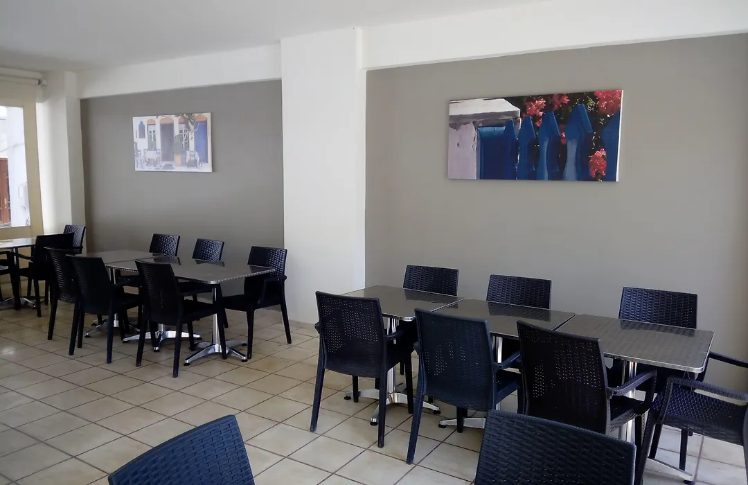 Athina Inn-1
