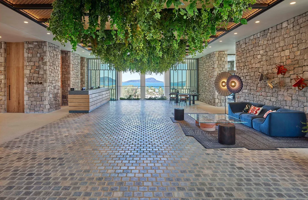 W Costa Navarino (Adults Only)-1