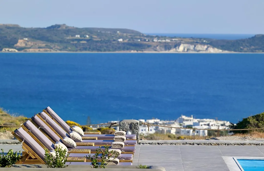 Lithos Luxury Rooms (Adults Only)-1