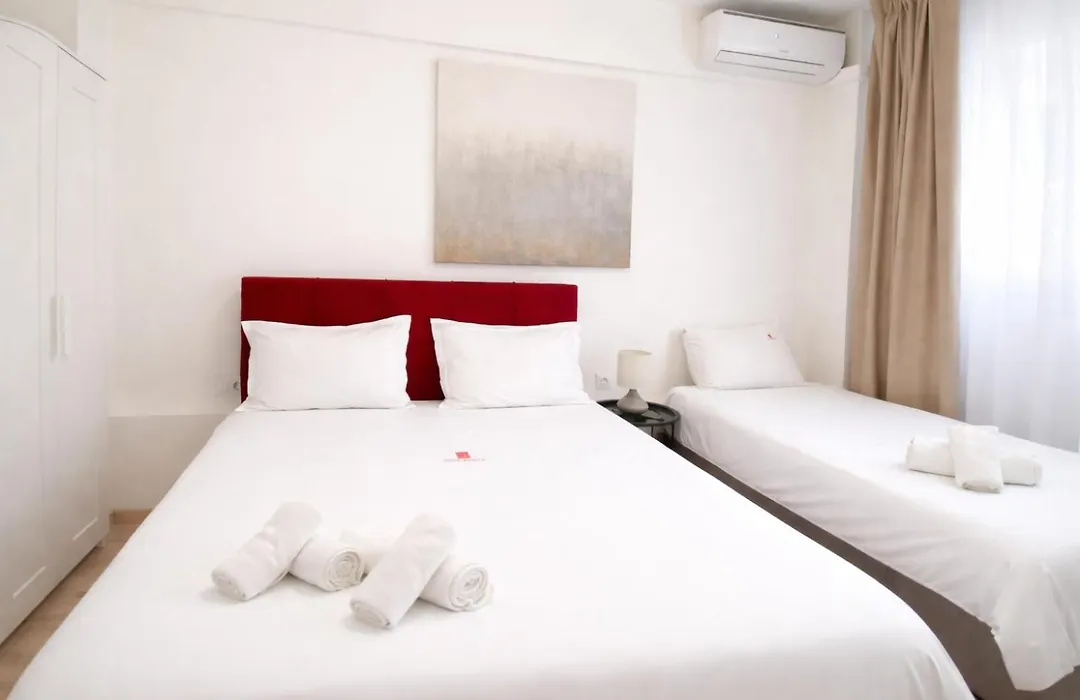 City Plaza Apartments & Rooms-1