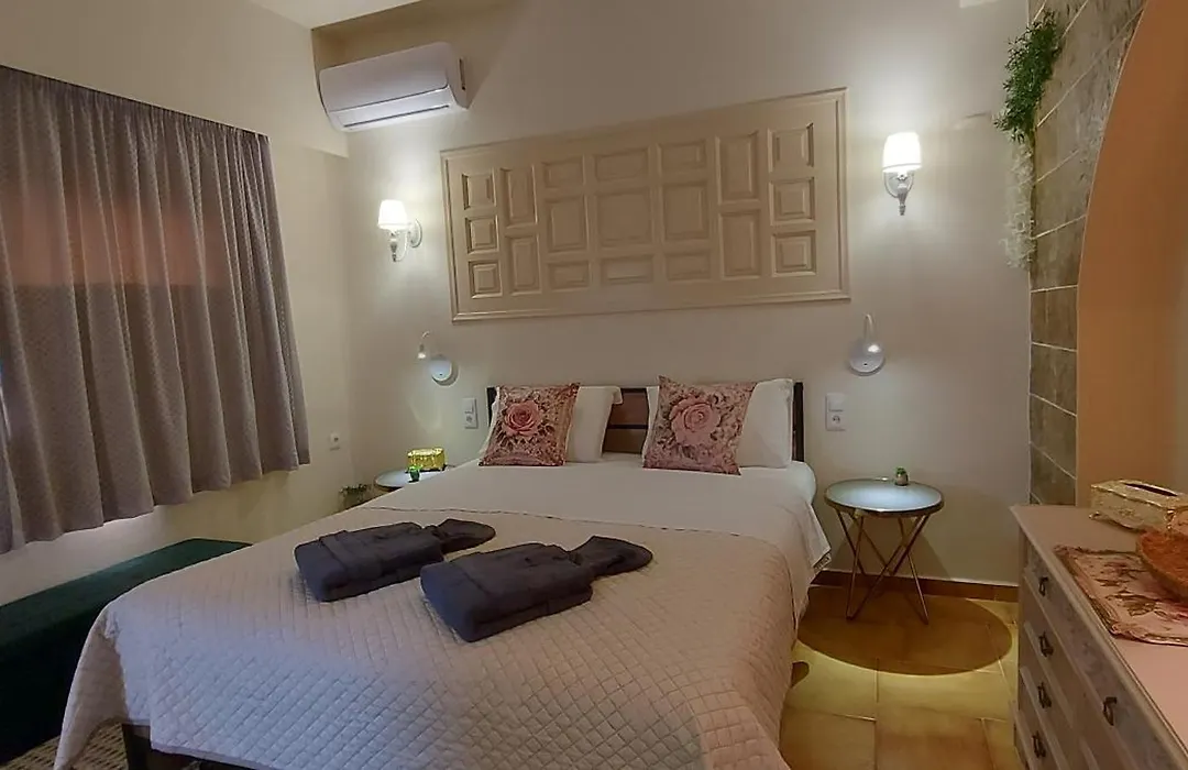 Tsaner Apartment And Rooms-1