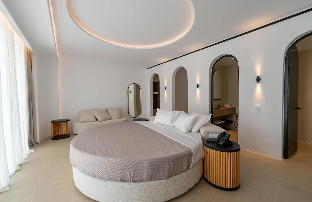 Muse οf Mykonos Luxury Suites-1