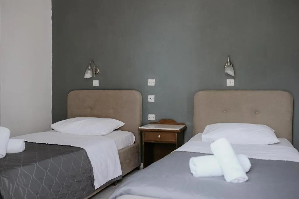 Hotel Thirasia-1