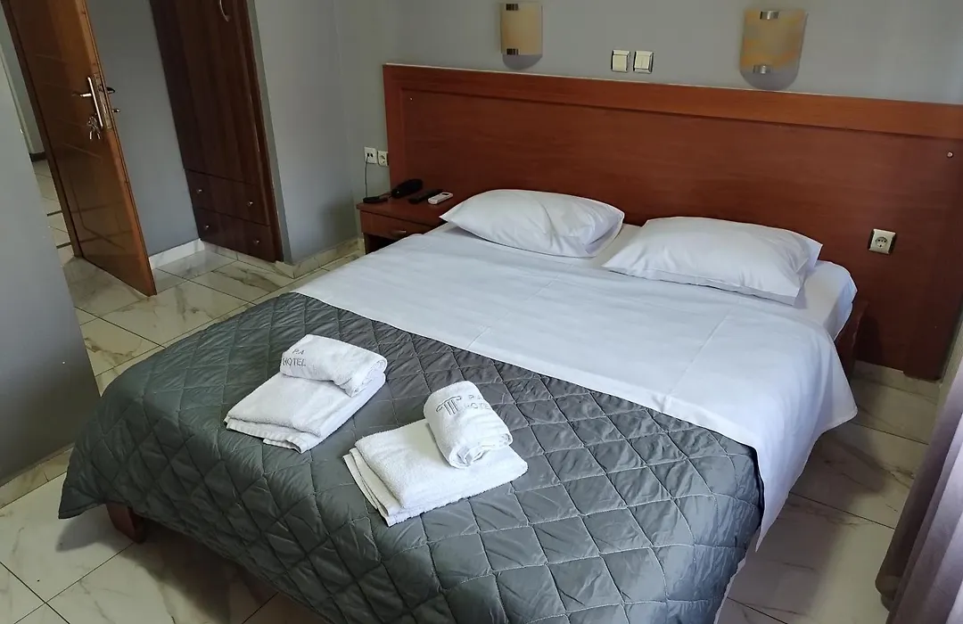 Piraeus Acropole Hotel-1