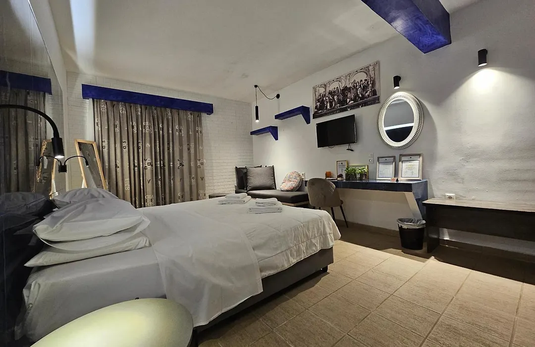 Penelope Hotel-1