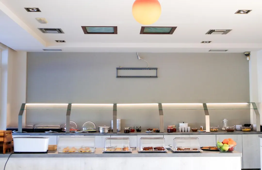 Evelin Hotel-1