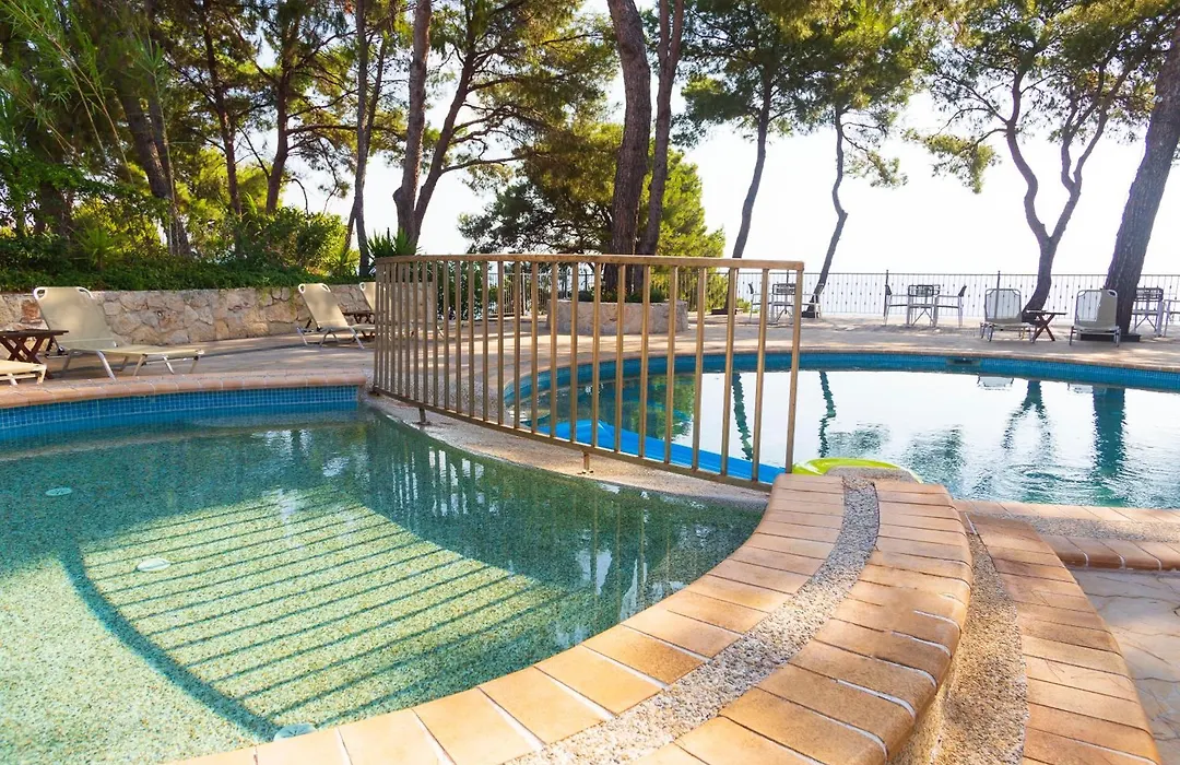 Evripidis Hotel-1