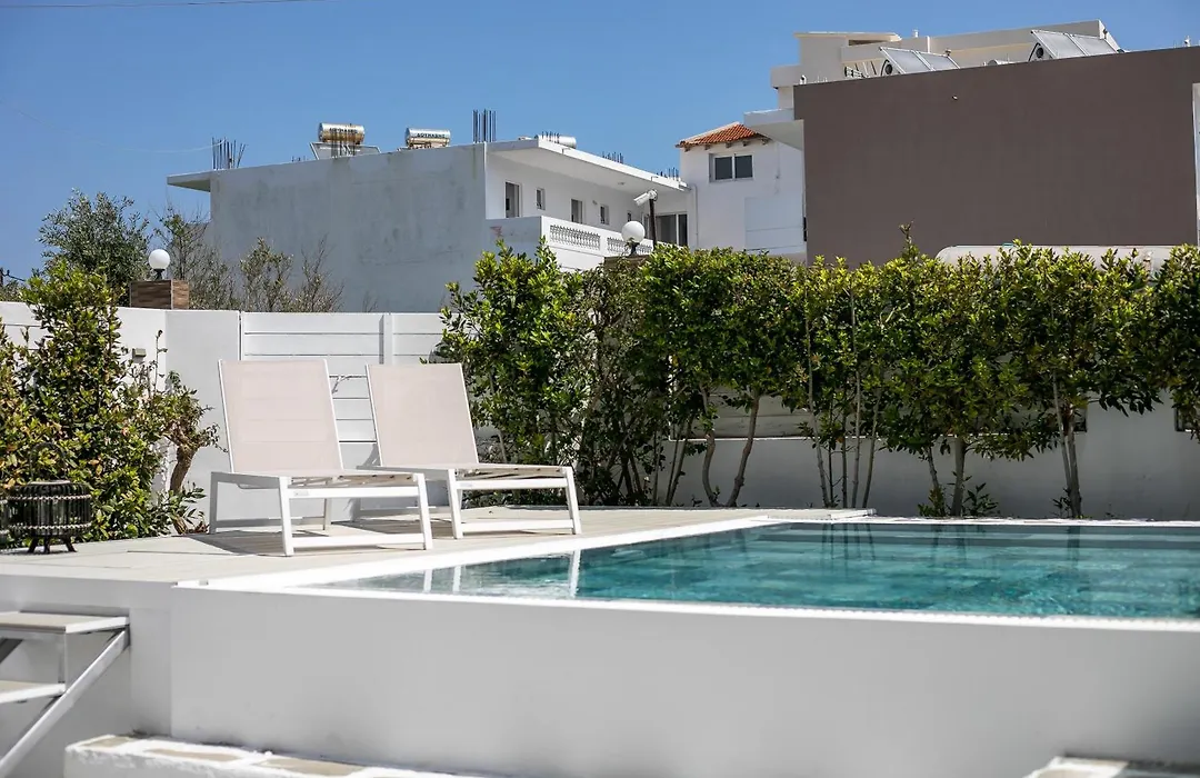 Alexander Studios & Suites - Adults Only-1