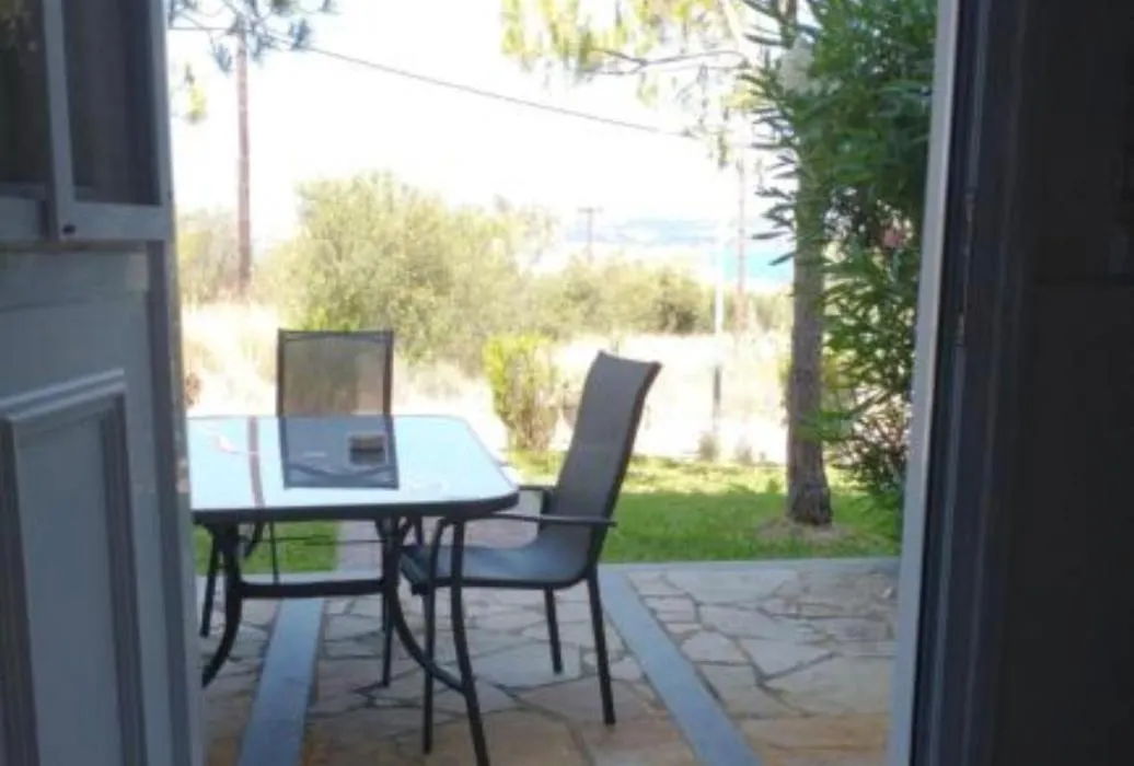 Summer Garden Αpartments & Studios-1
