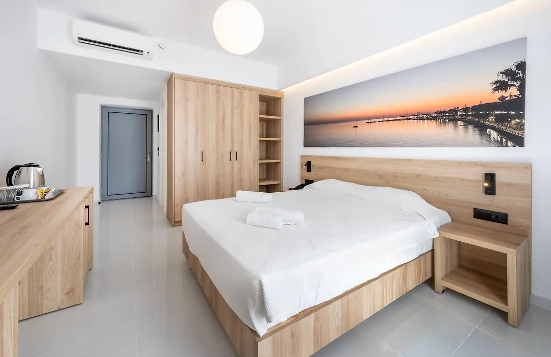 Zorbas Beach Hotel-1