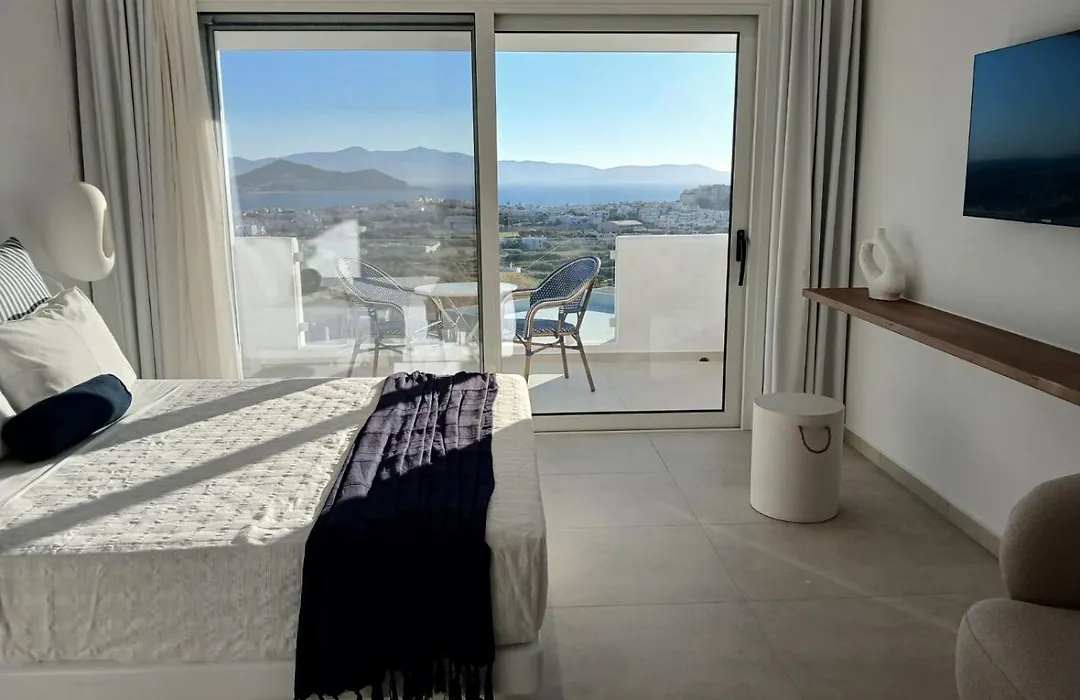 Paradisia Suites-1