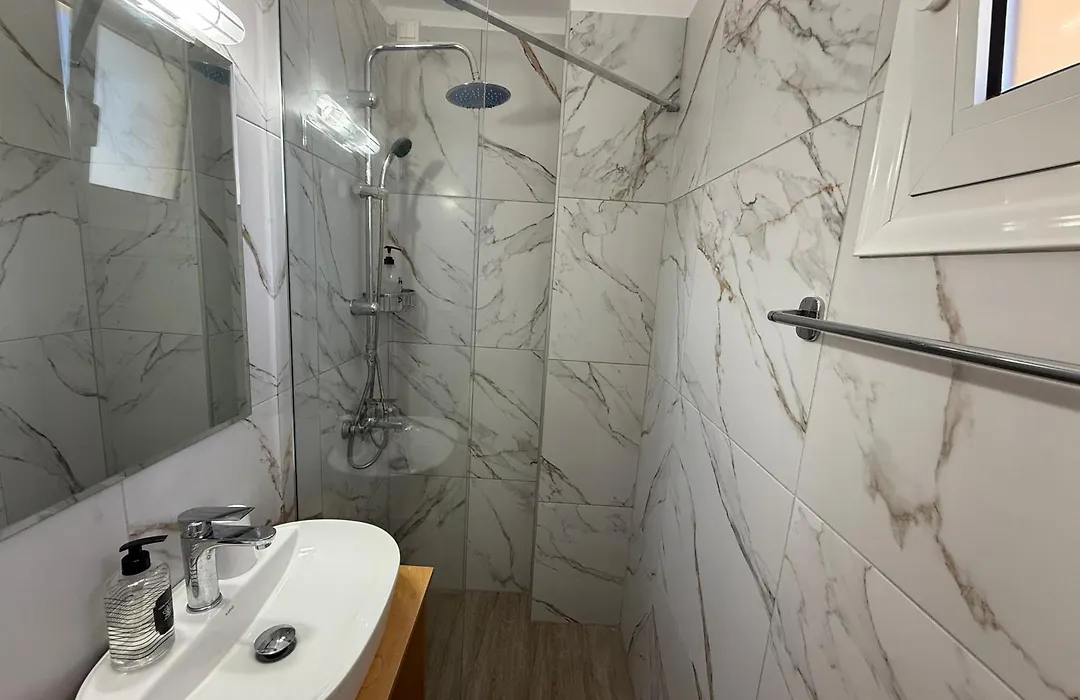 Florida Hotel & Apartments - Adults Only-1