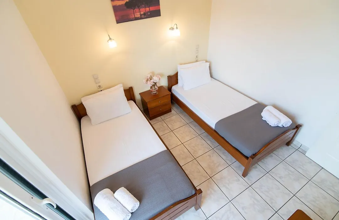 Iraklis Hotel-1