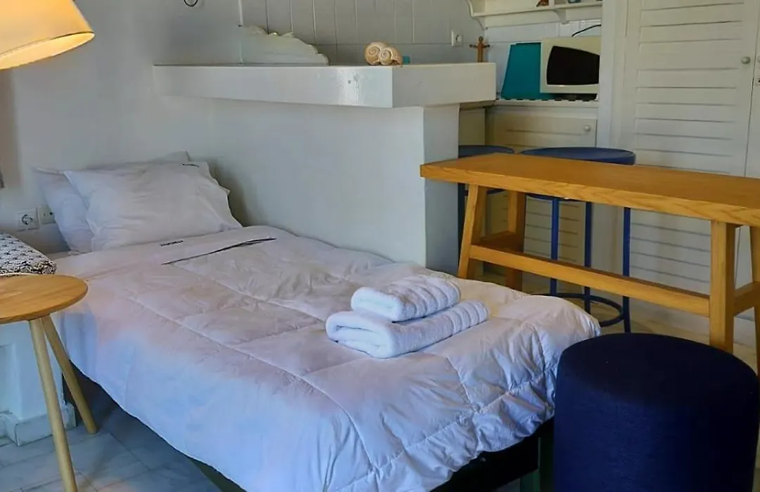 Petit Andromeda Mykonos I-1