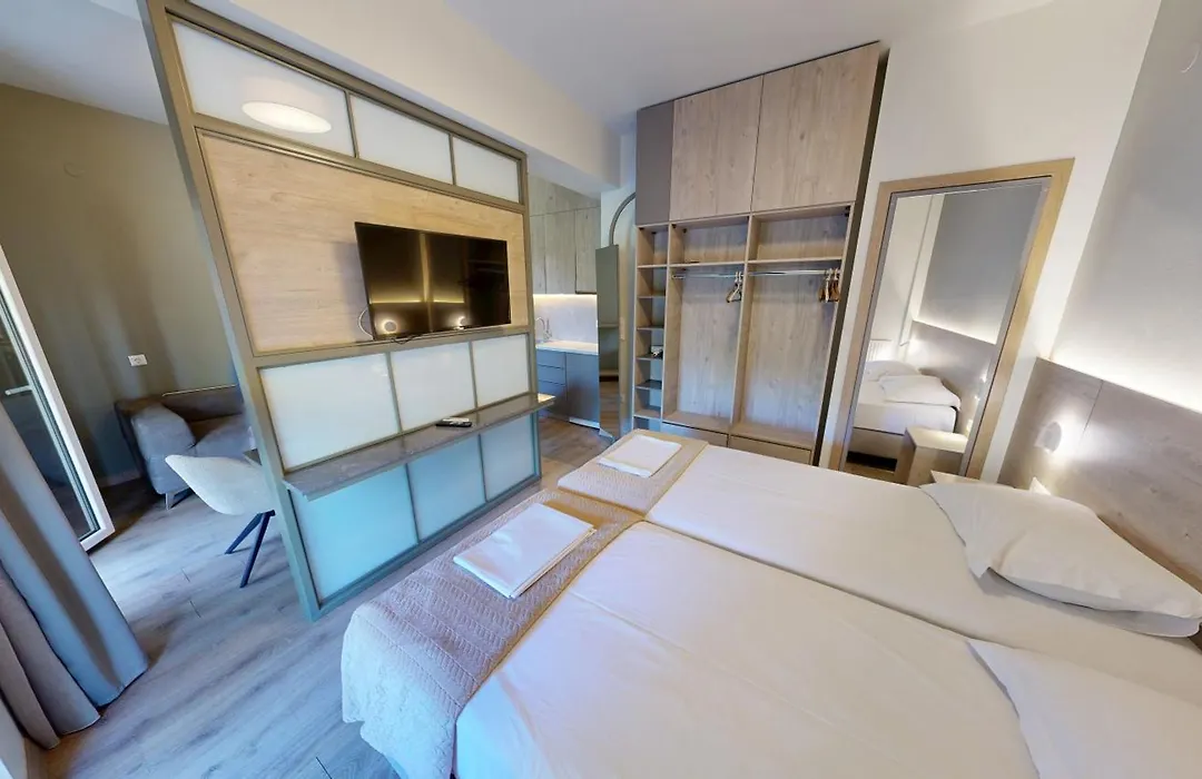 Dias Hotel Platamon-1