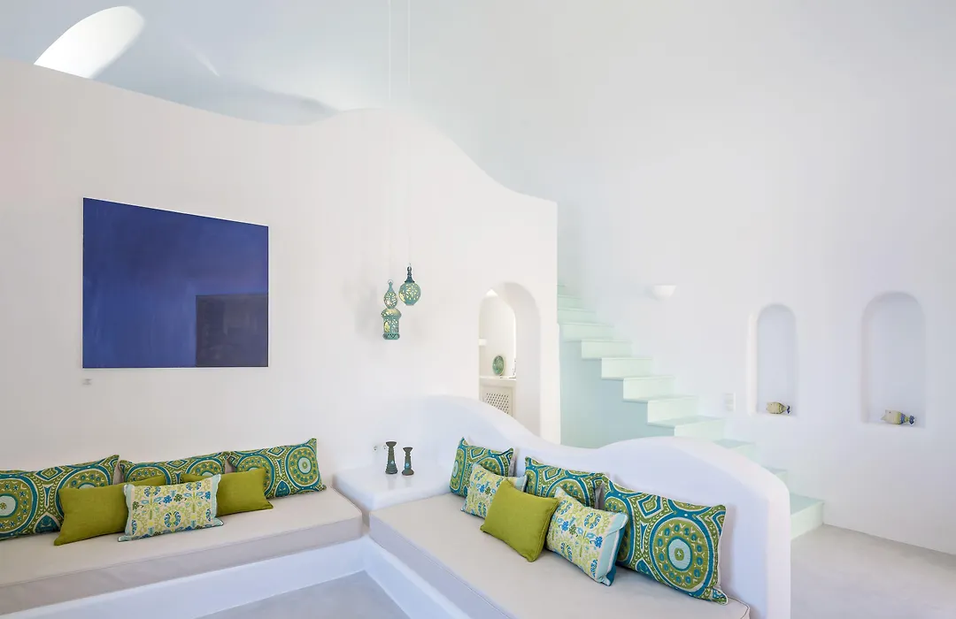 Skyfall Suites - Adults Only-1