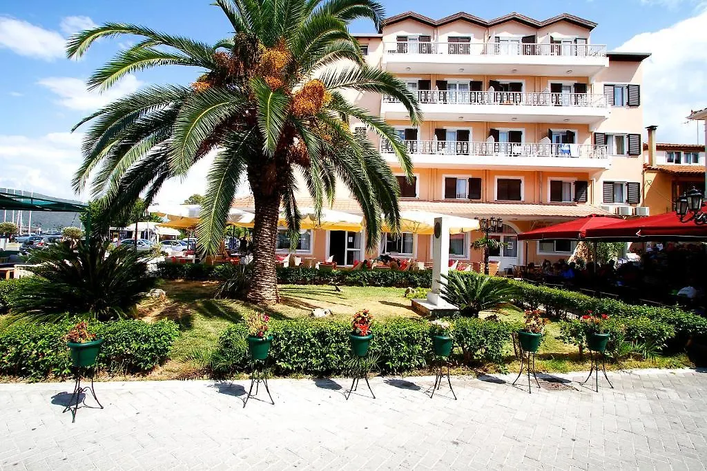 Hotel Nirikos-1