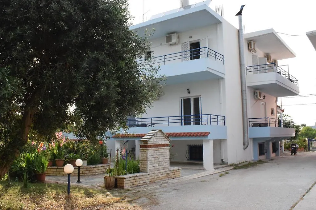 Lydia Rooms & Studios-1