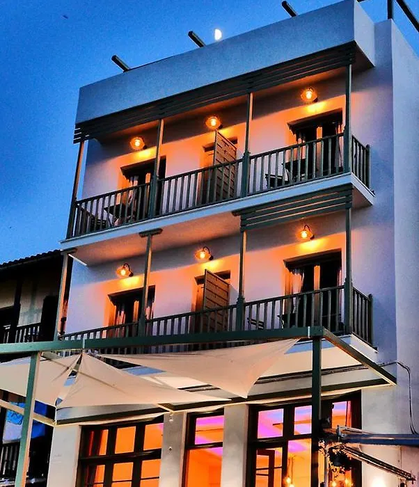 Akro Rooms-1