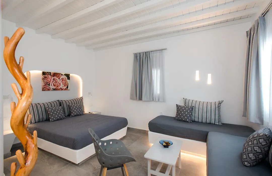 Mina Studios-1