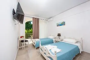 Dominoes Aparthotel-1