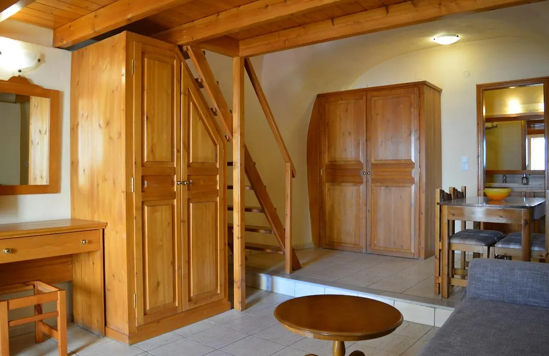Anemomilos Suites-1