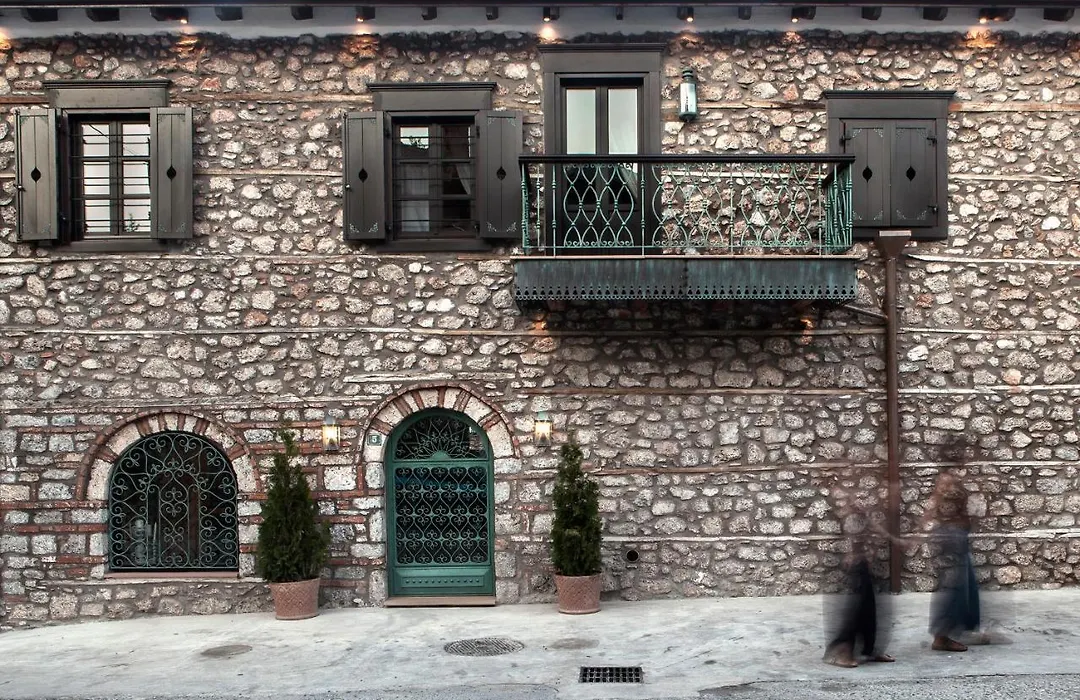 Robolo Boutique Hotel-1
