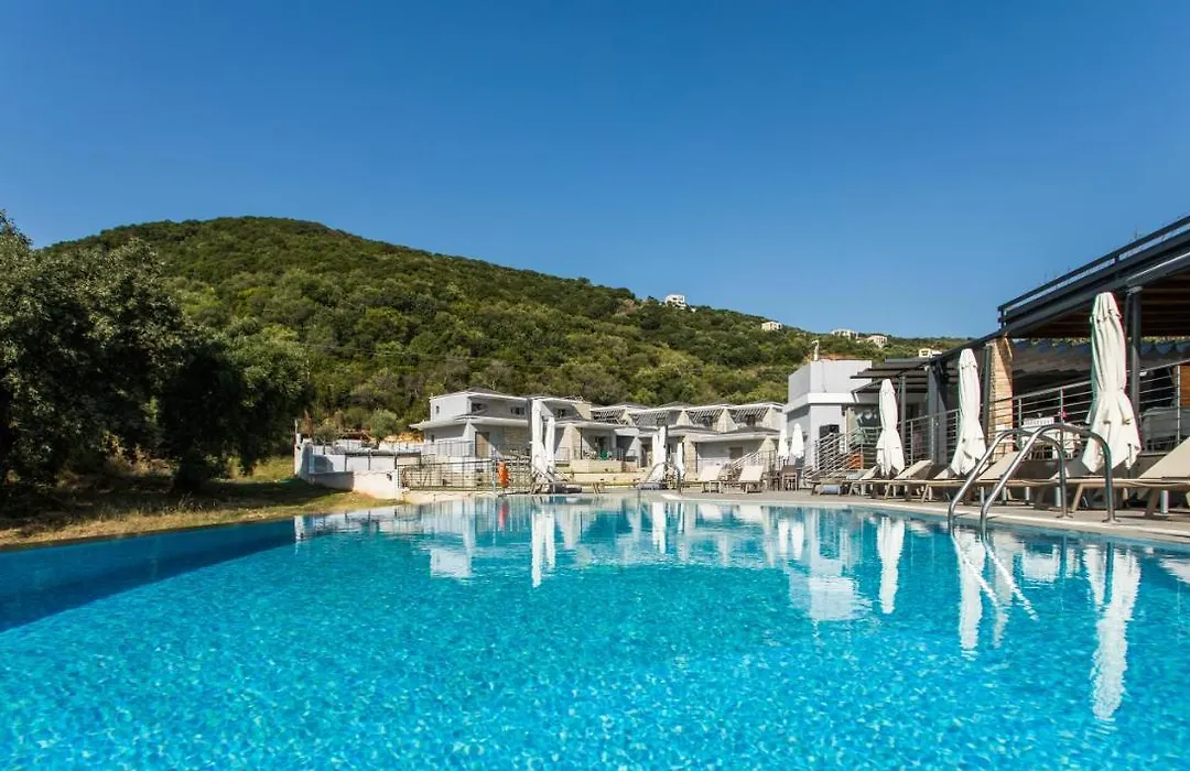 Aqua Oliva Resort Syvota-1