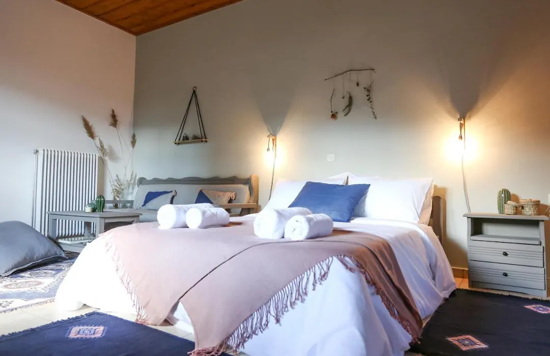 Orias Guesthouse & Farm-1