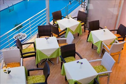 Hotel Amaryllis-1