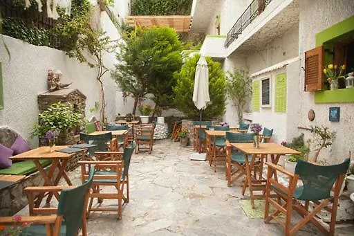 Gioma Hotel-1