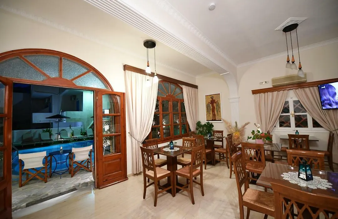 Philoxenia Hotel & Studios-1
