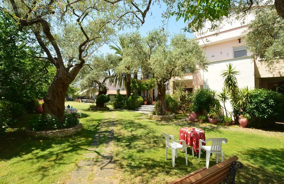 Villa Eden-1