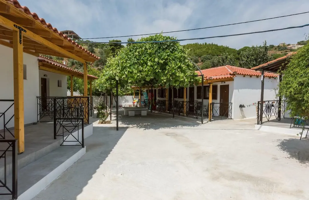 Strawberry Skiathos-1