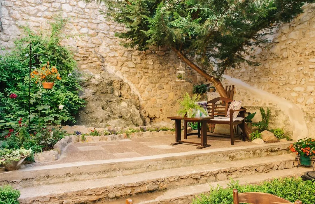 Rigas Pension Nafplio-1