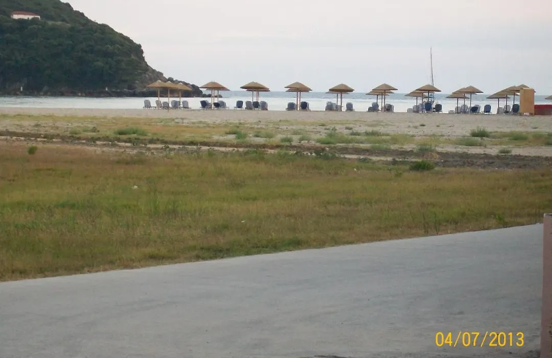 Hotel Spiros-1