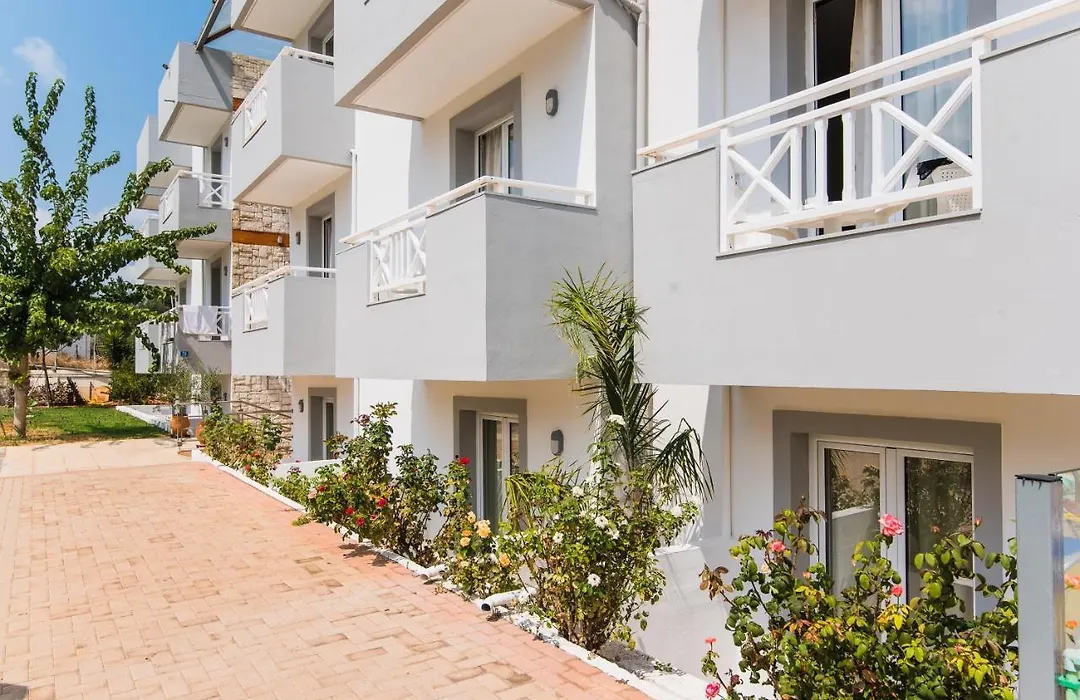 Vagelis Apartments Malia-1