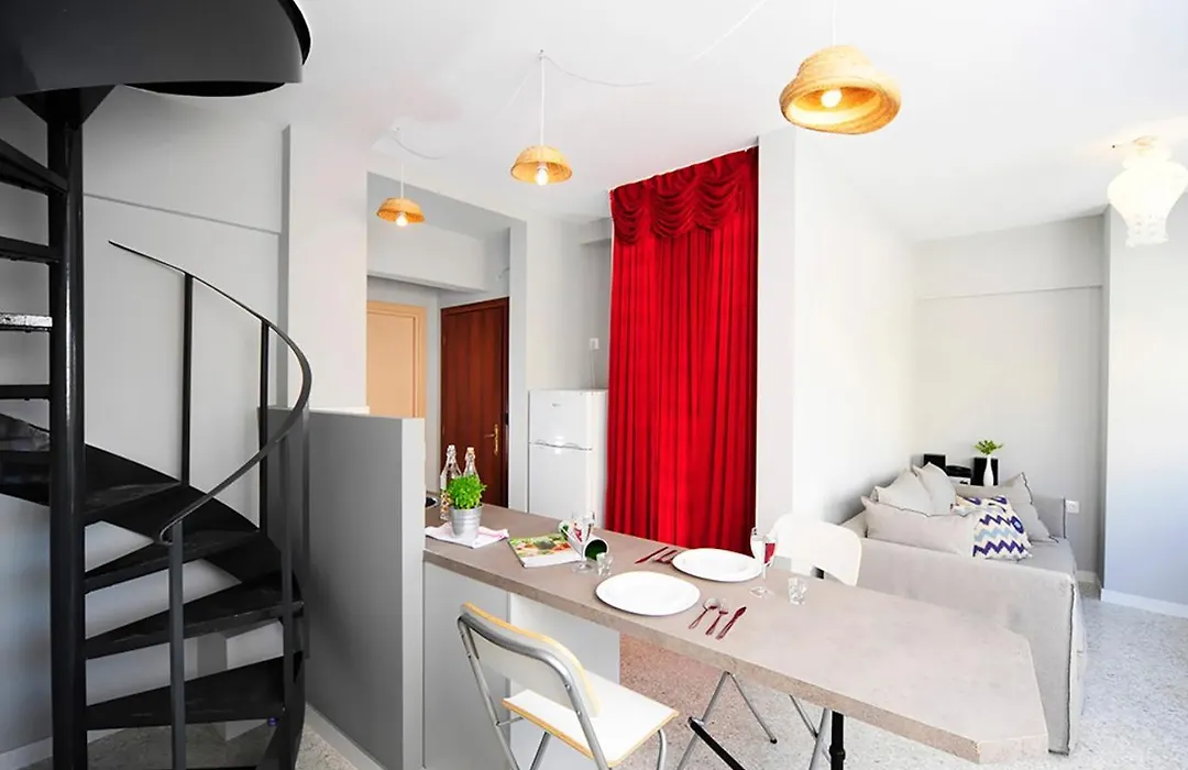 Live In Athens, Psyrri Central Apartments-1