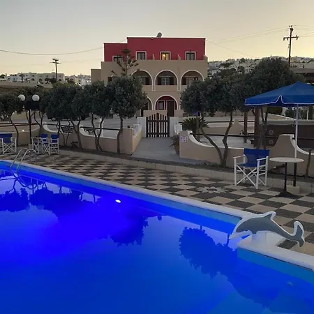 Romantic Spa Resort-3