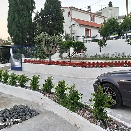 Orelia Garden Rooms - Ενοικιαζομενα Δωματια-3