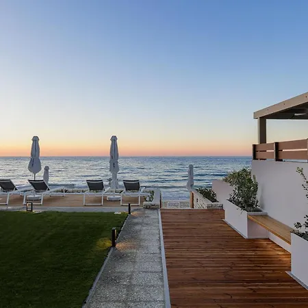 North Coast Seaside Suites-2