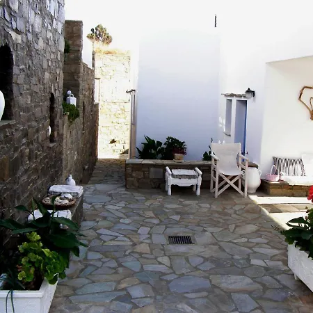 Elena Studios & Apartments-3