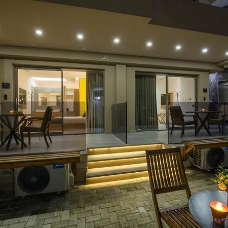 Lilium Luxury Suites-3